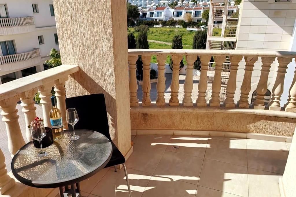 Teo Apartment Paphos Luaran gambar